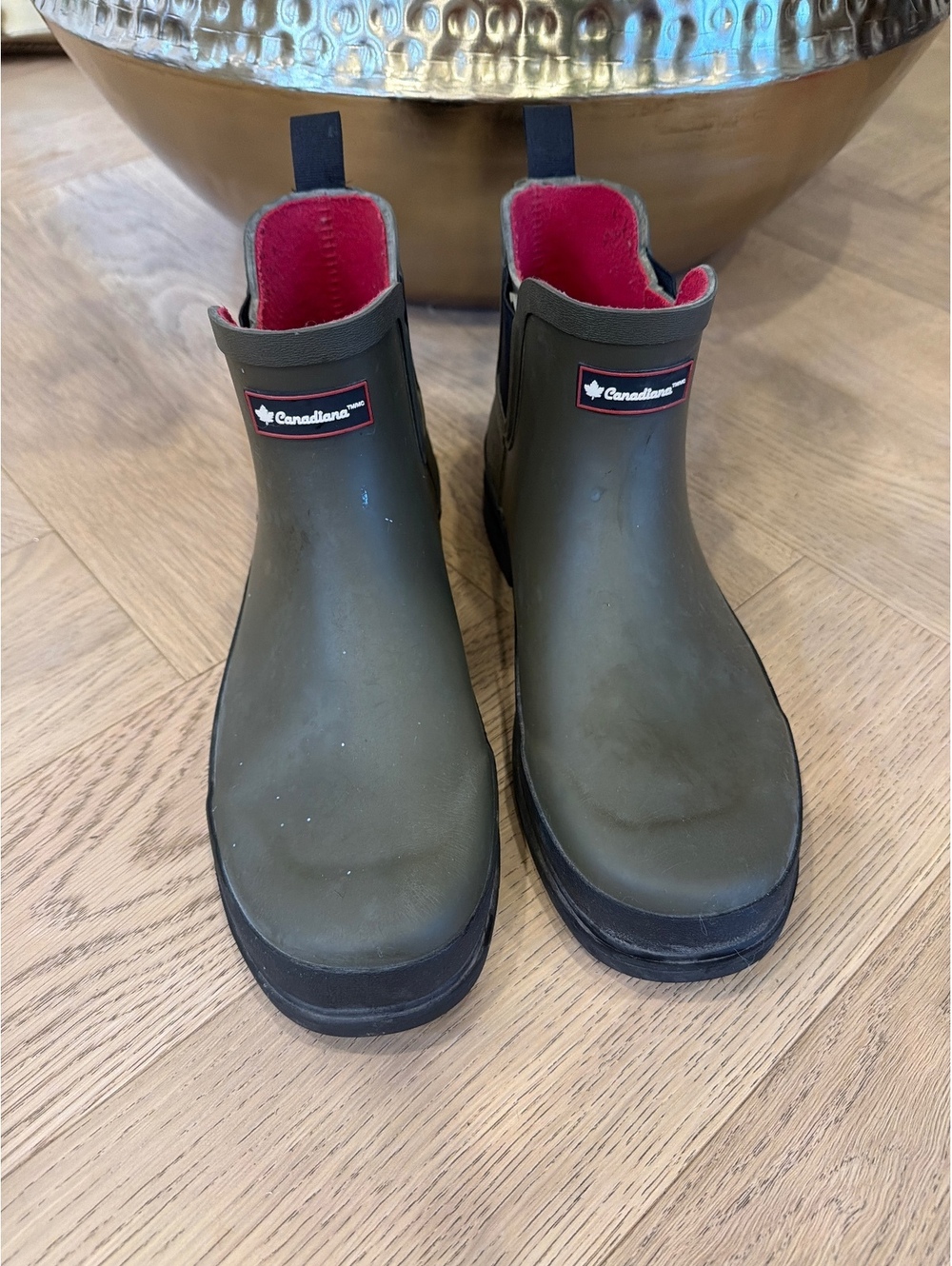 Ladies Rain Boots, Canadiana Brand Walmart, size 10